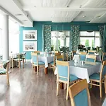 Aparthouse Nad Parsętą Szpitalna 7 Hotel apartamentowy Kołobrzeg