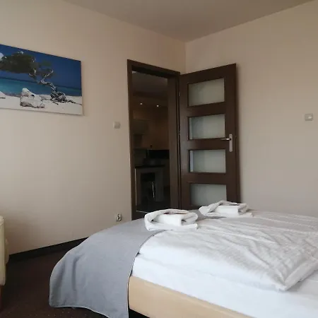 Aparthotel Aparthouse Nad Parseta Szpitalna 7 Kolobřeh